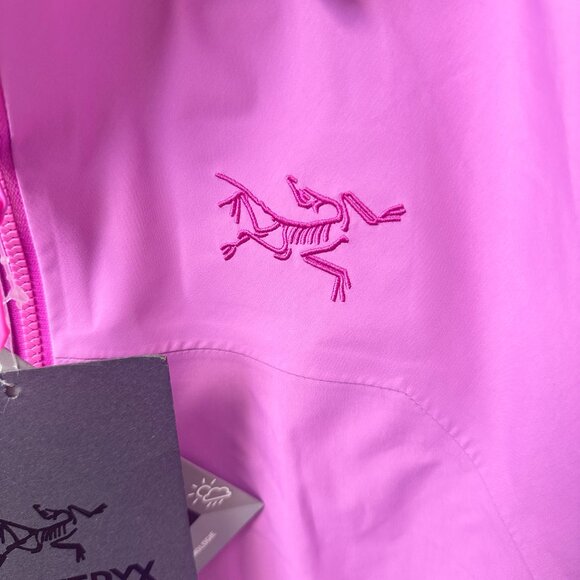 NWT Arc'teryx Women's Gore-Tex Waterproof Jacket - Hiking Ski Outdoor Coat - Picture 5 of 11